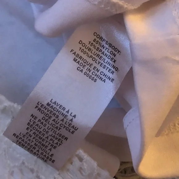 White Floral Reitmans & Imperial 2 piece skirt and a tank top - Picture 12 of 12